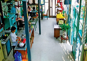 Kujuz Coffee – không gian tách biệt trong con phố nhỏ