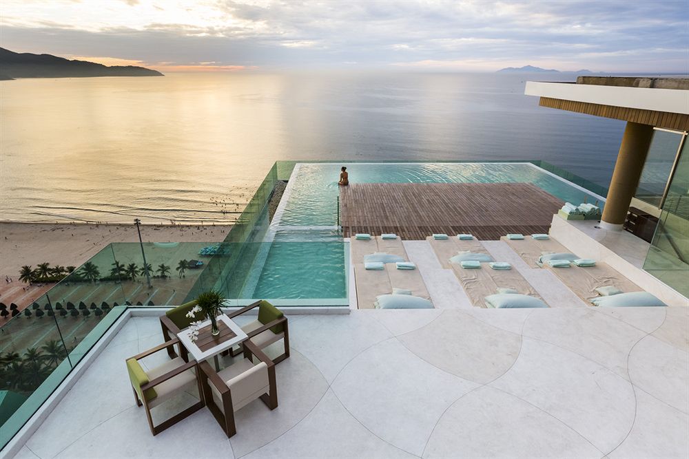 CAFE-RESOST-VIEW-BIEN-DA-NANG-5