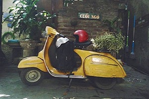 Vespa Cafe – mẫu quán cafe đẹp dành cho tín đồ nhạc rock