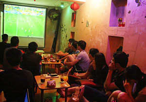 Kinh doanh quán cafe bóng đá vốn ít như thế nào cho hiệu quả?