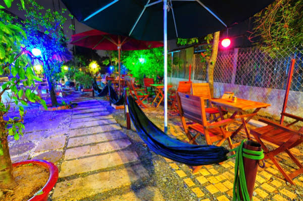 Độc đáo quán cafe võng, dịch vụ thiết kế nội thất nhà hàng trọn gói